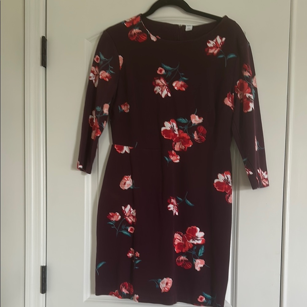 Old Navy Red & Purple Dress 3/4 Sleeve Bateau Neckline